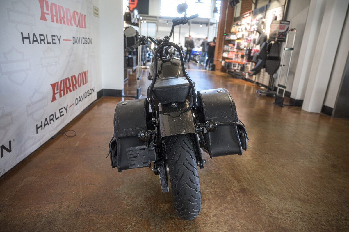 Street Bob®
