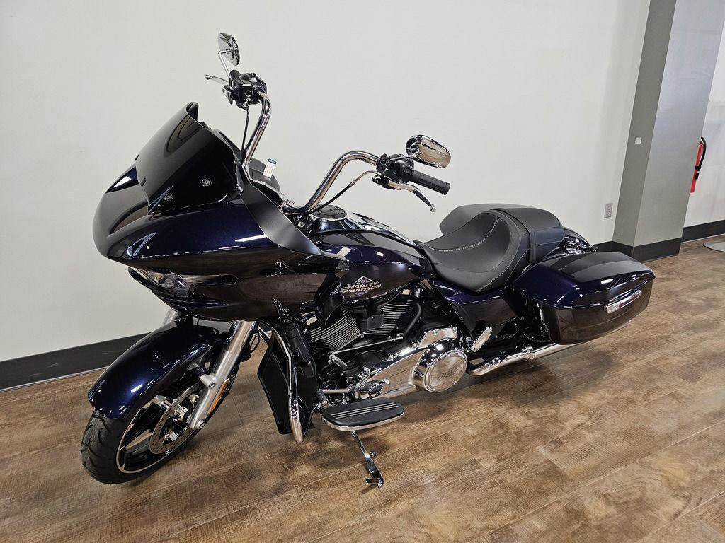 Road Glide®