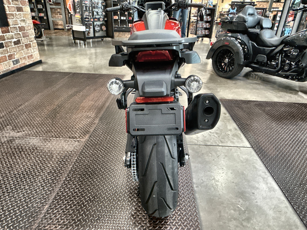 Pan America® 1250 ST