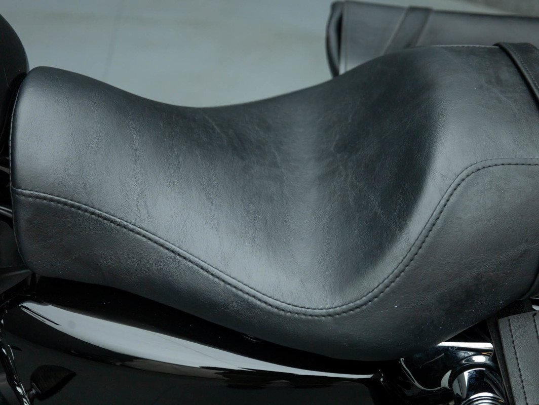 Sportster® SuperLow® 1200T