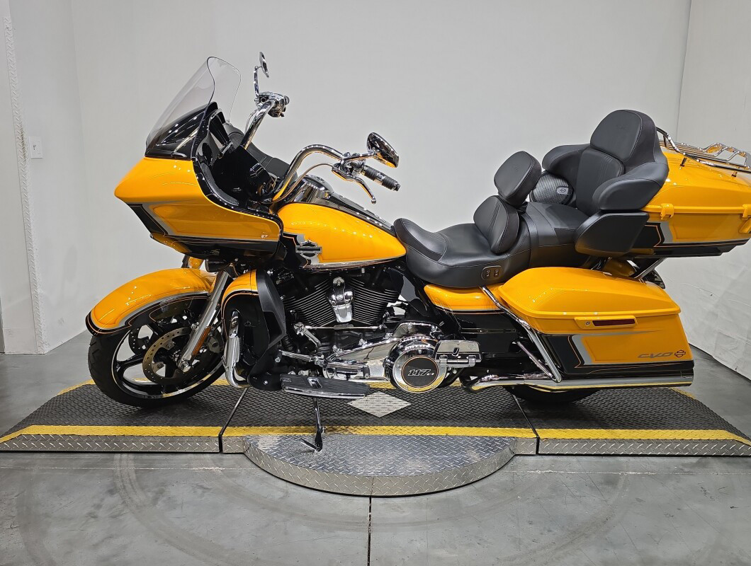 CVO® Road Glide® Limited