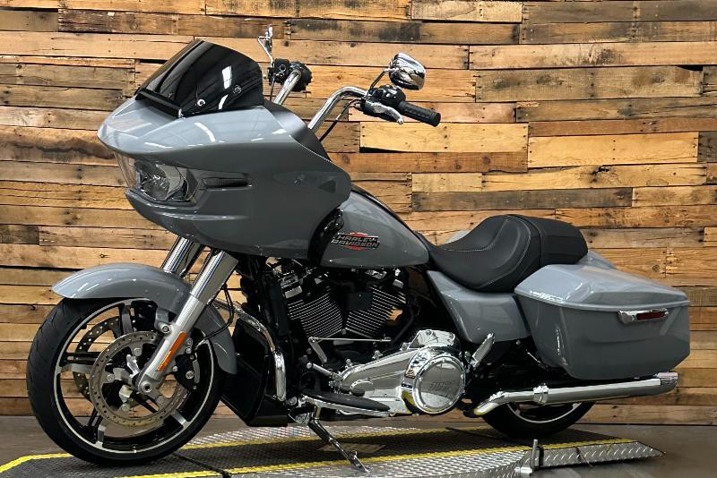 Road Glide®