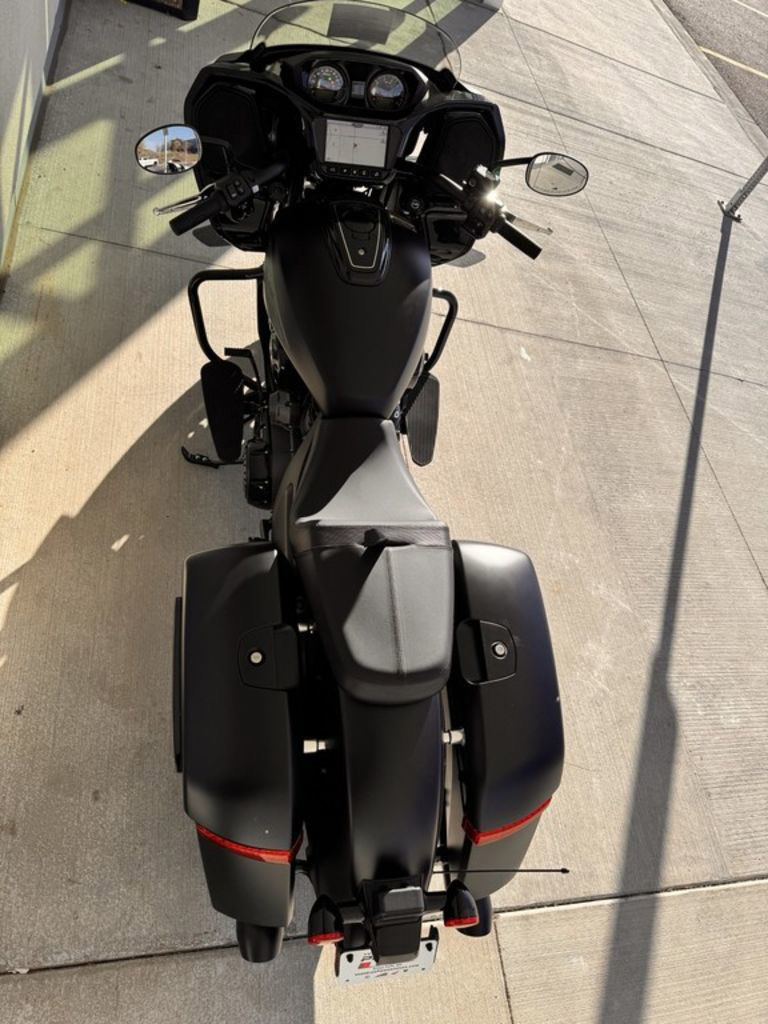 Challenger Dark Horse 112