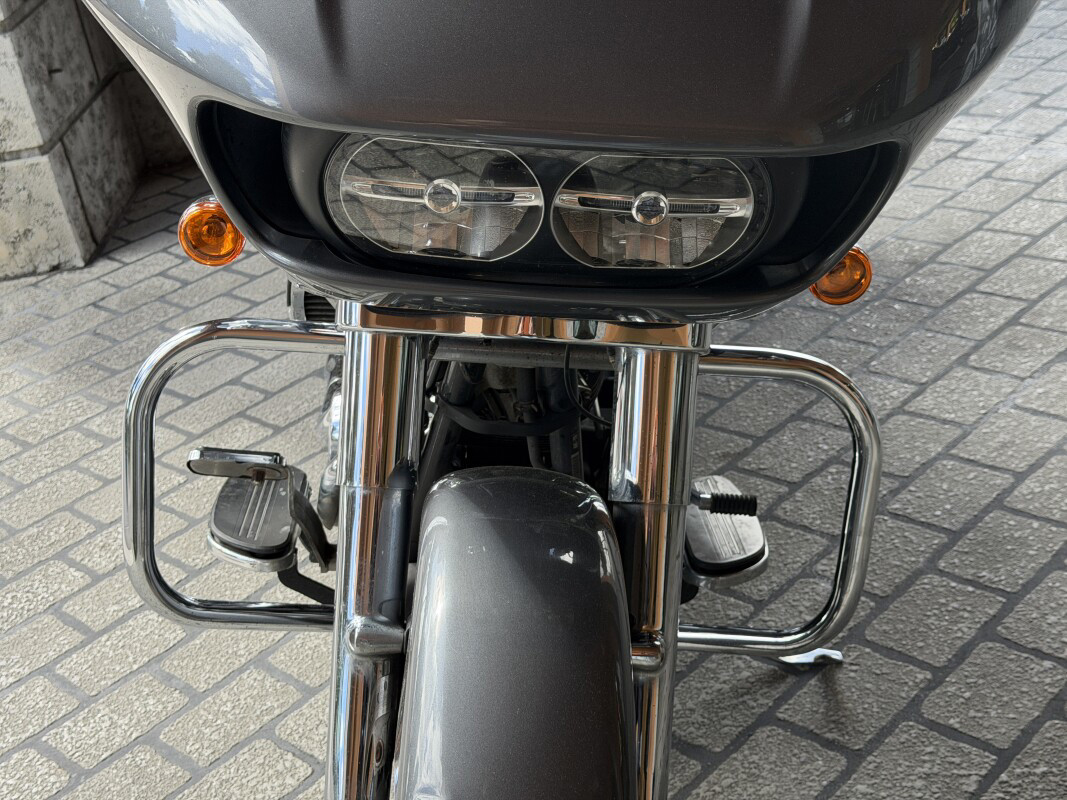Road Glide®