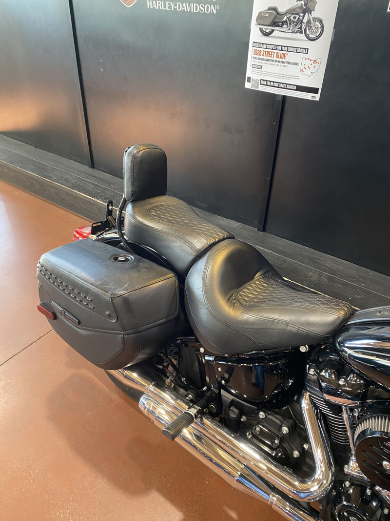Softail® Heritage Classic 114
