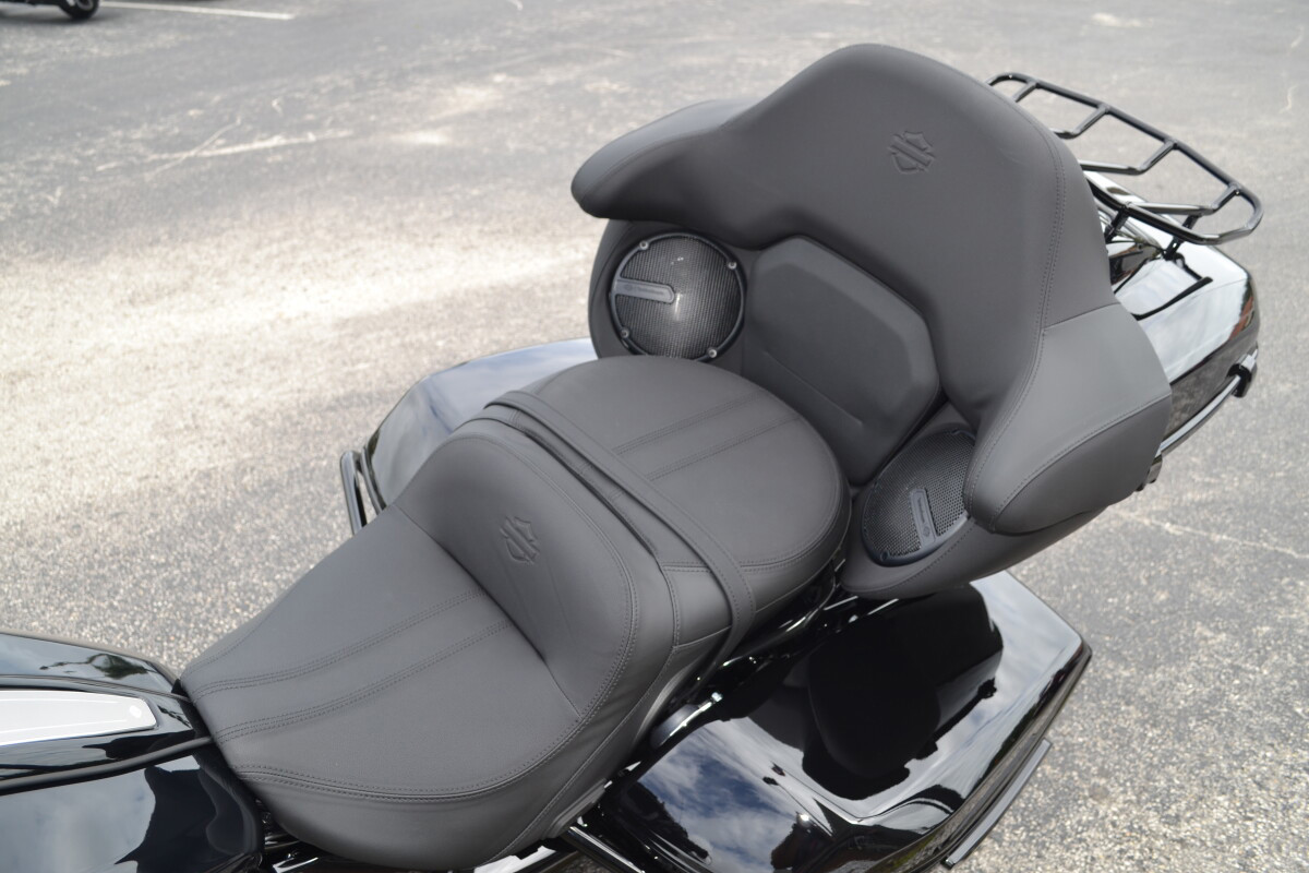 Street Glide® Limited