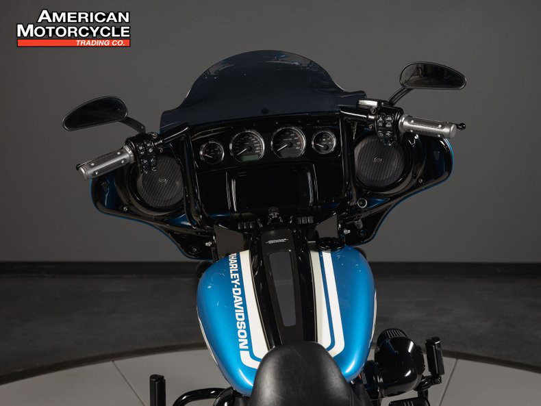 Street Glide® ST