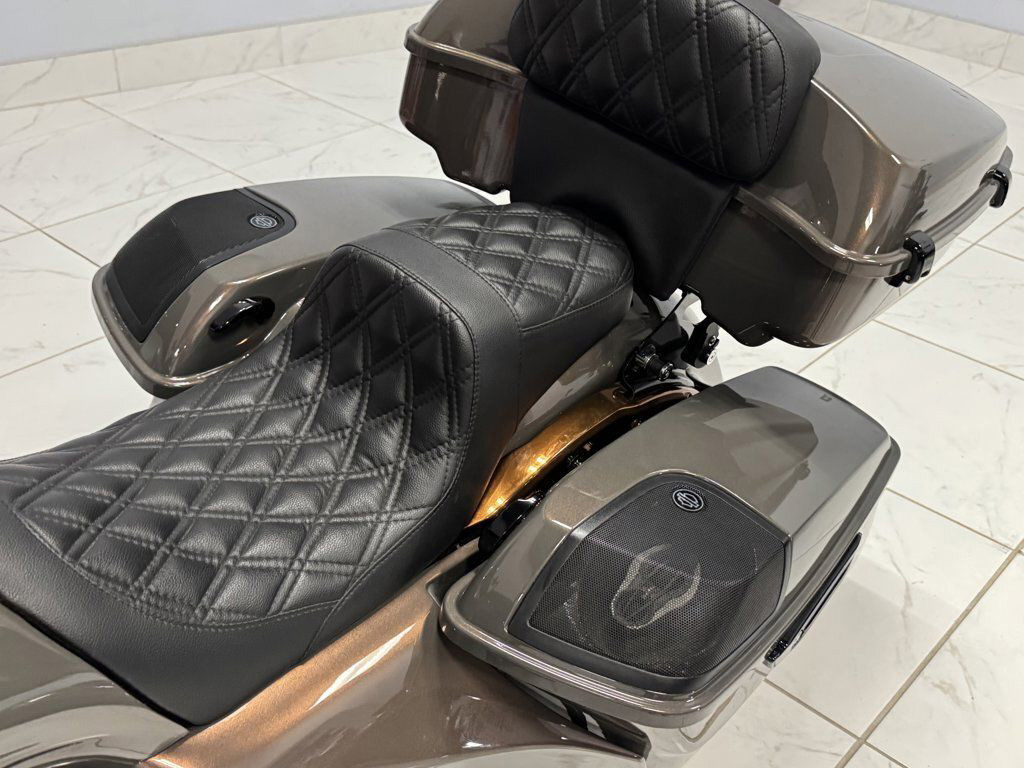 Road Glide® Special