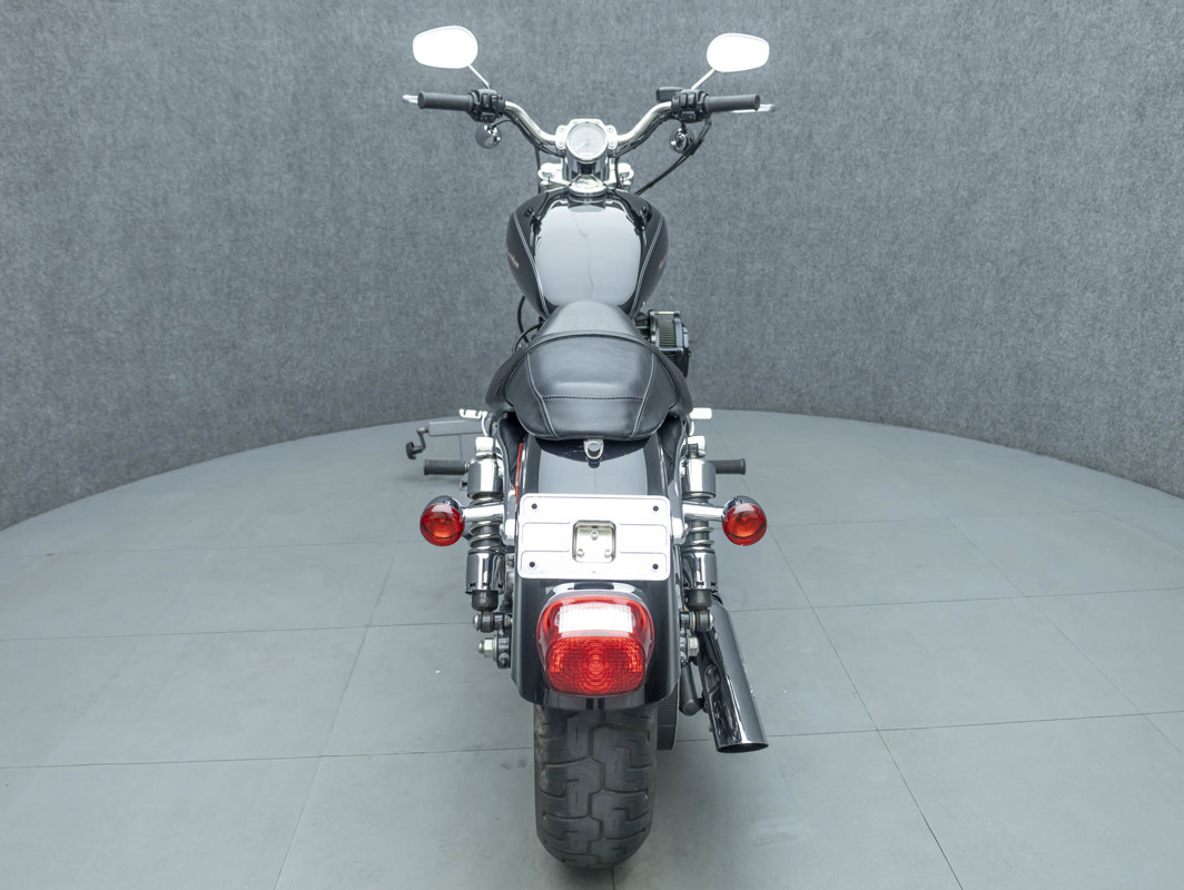 Sportster® 883 Custom