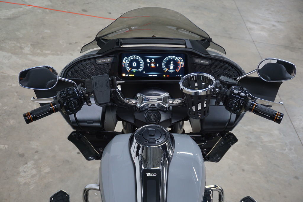 Road Glide®