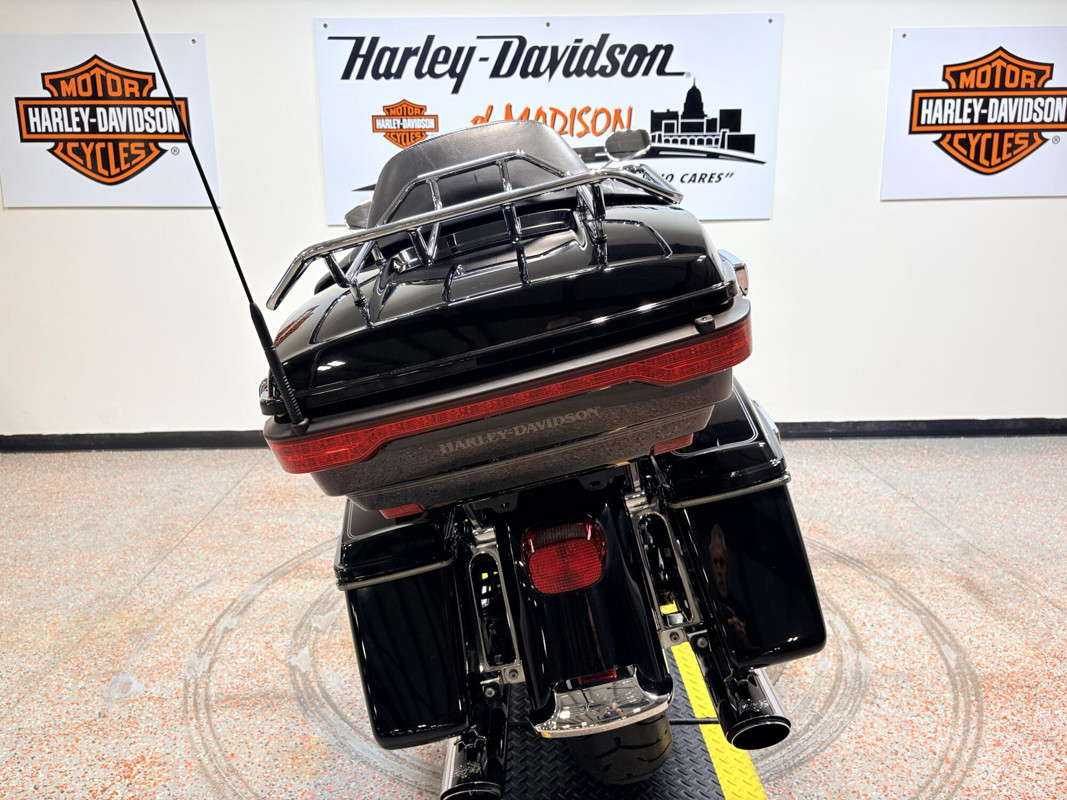 Road Glide® Ultra