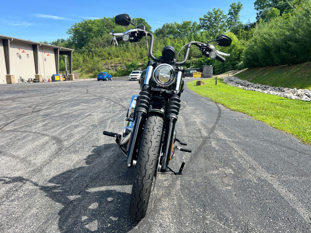 Street Bob®
