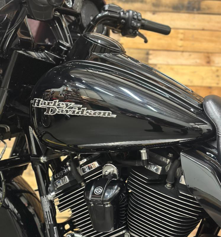 Street Glide® Special