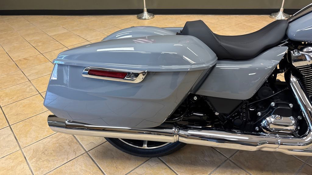 Road Glide®
