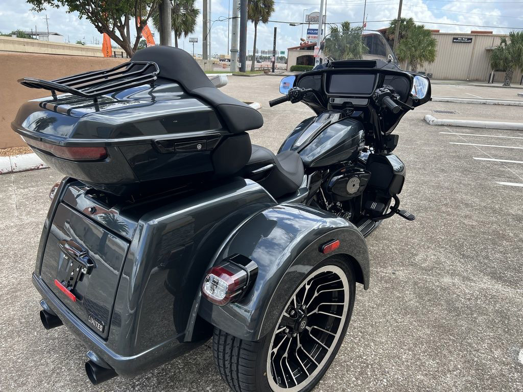 Street Glide® 3 Limited