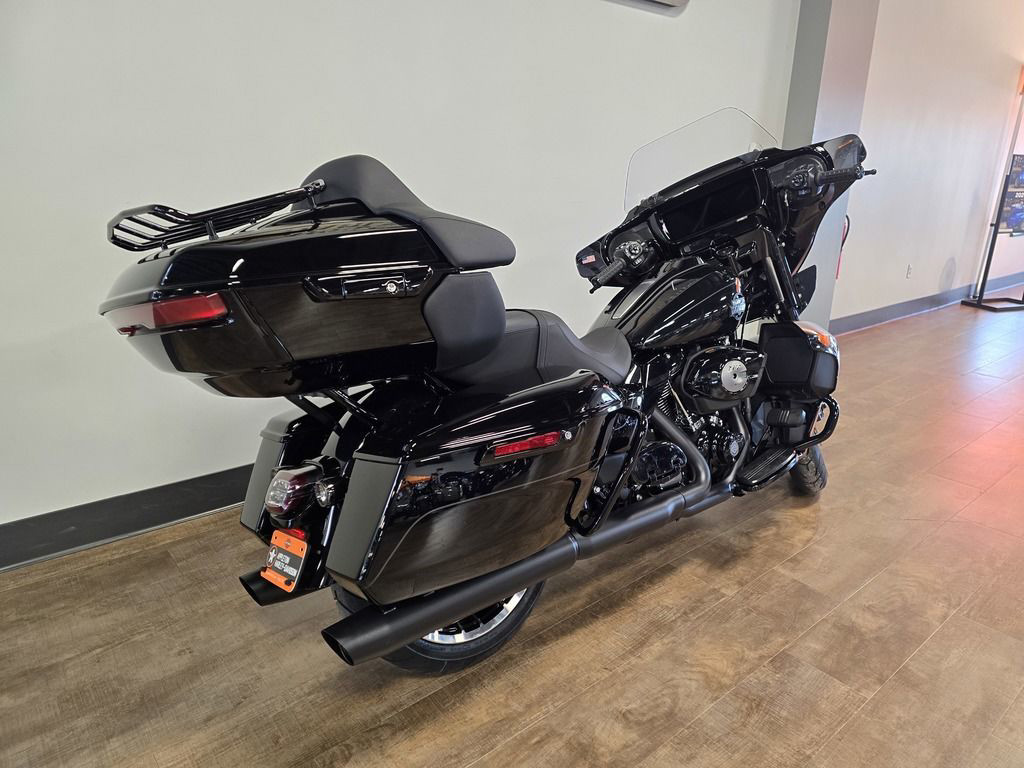 Street Glide® Limited