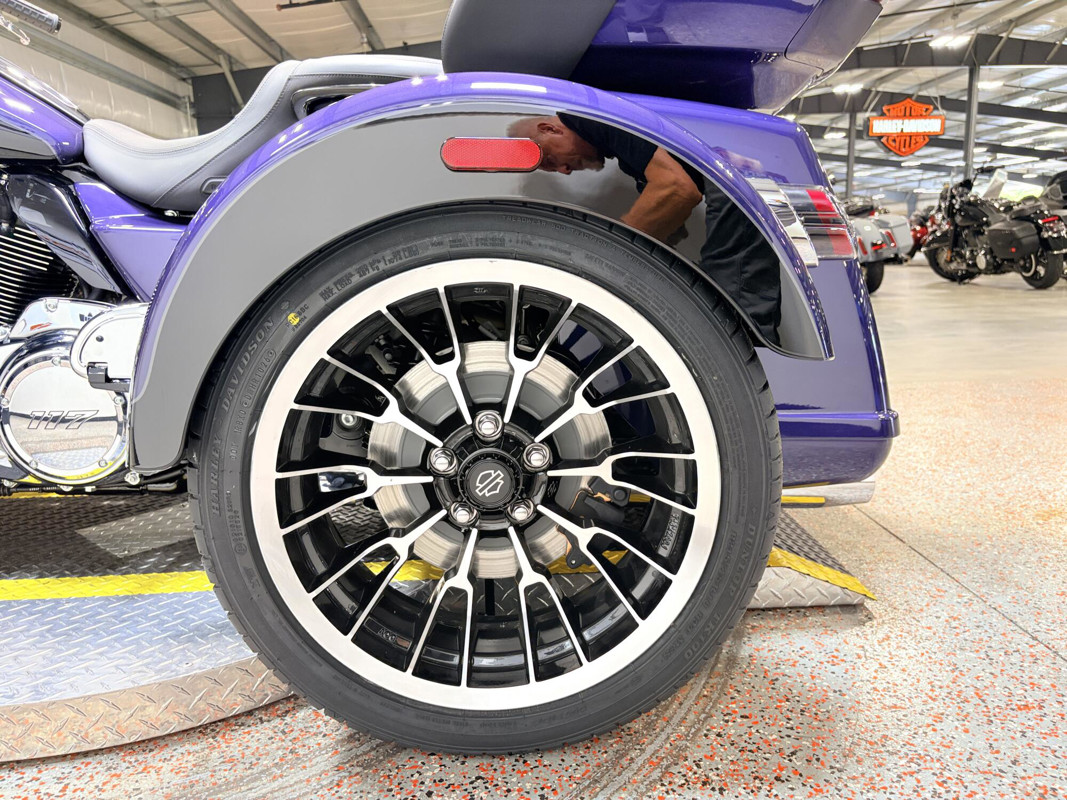 Street Glide® 3 Limited