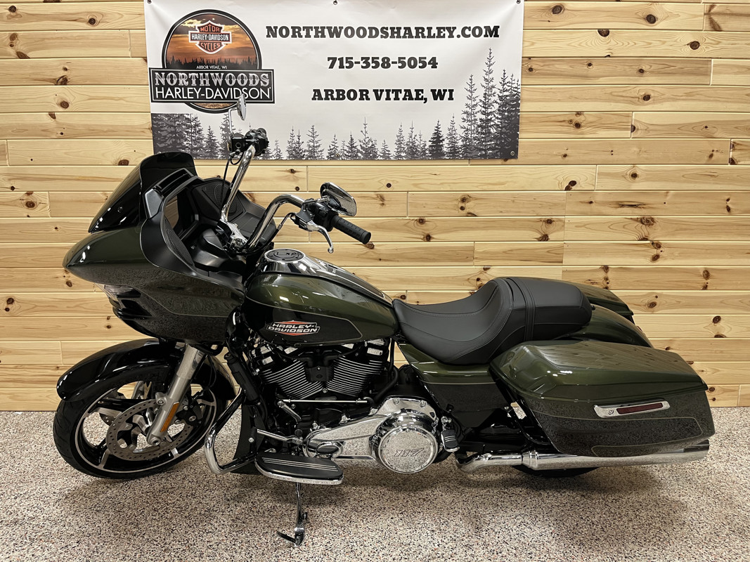 Road Glide®