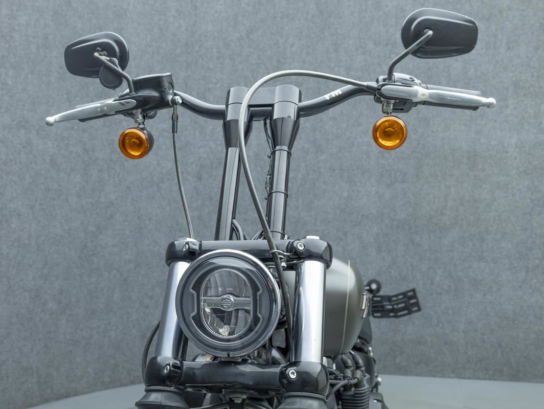 Softail® Street Bob®