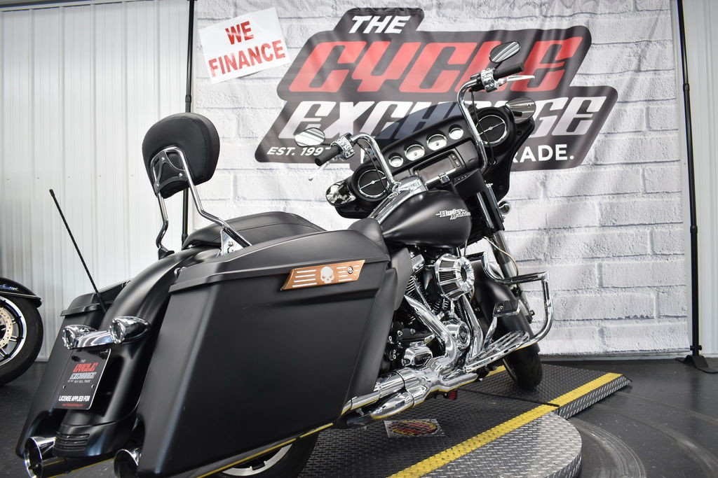 Street Glide® Special