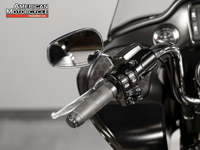 Road Glide® Ultra