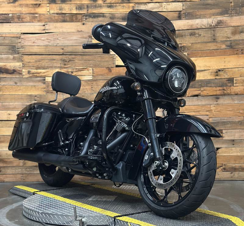 Street Glide® Special