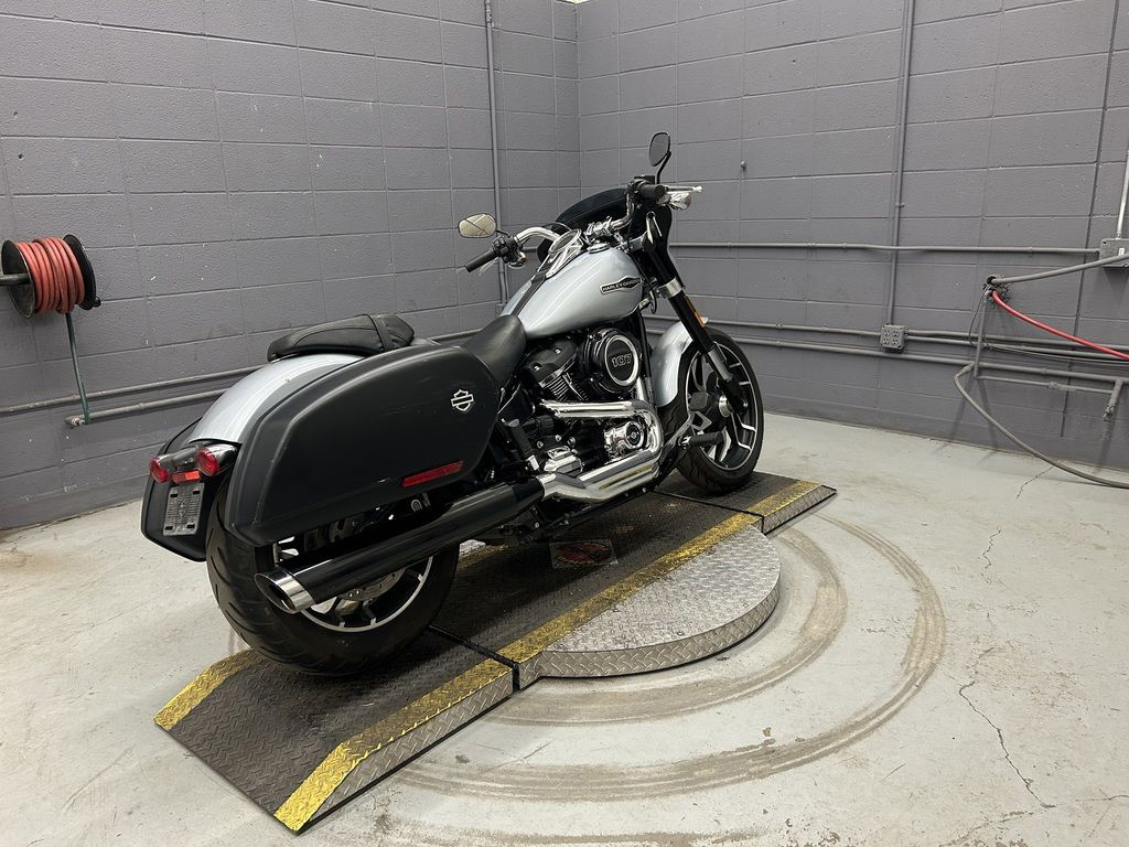 Softail® Sport Glide®