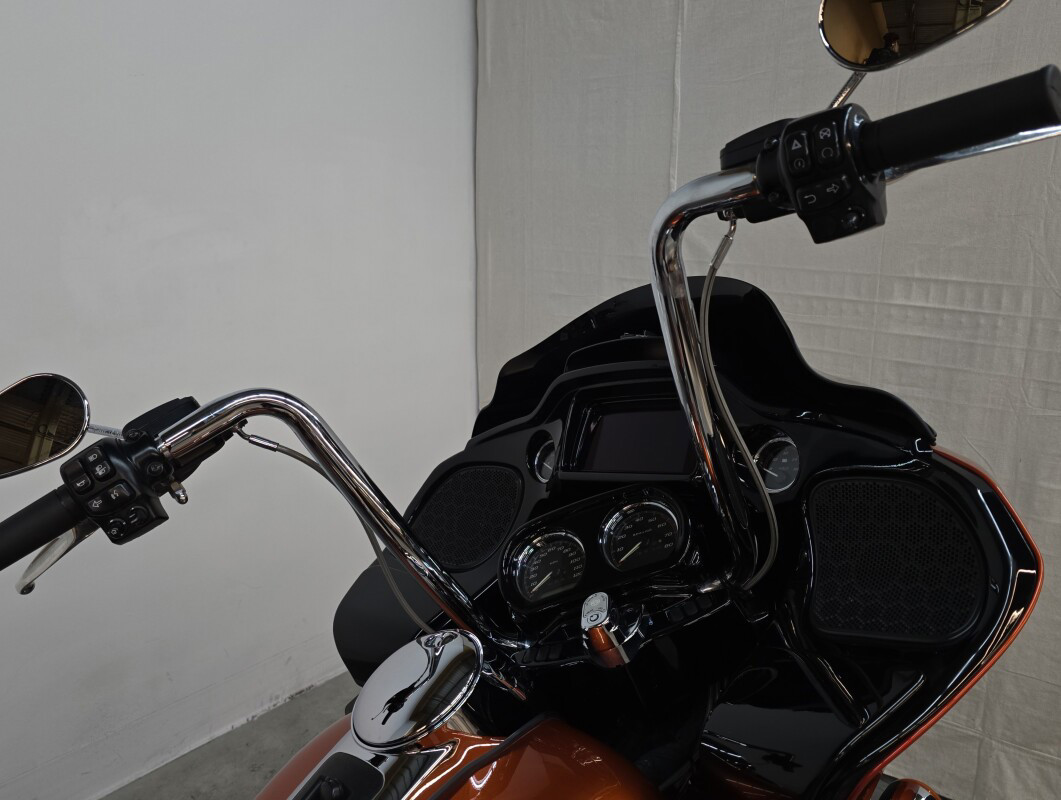 Road Glide® Ultra