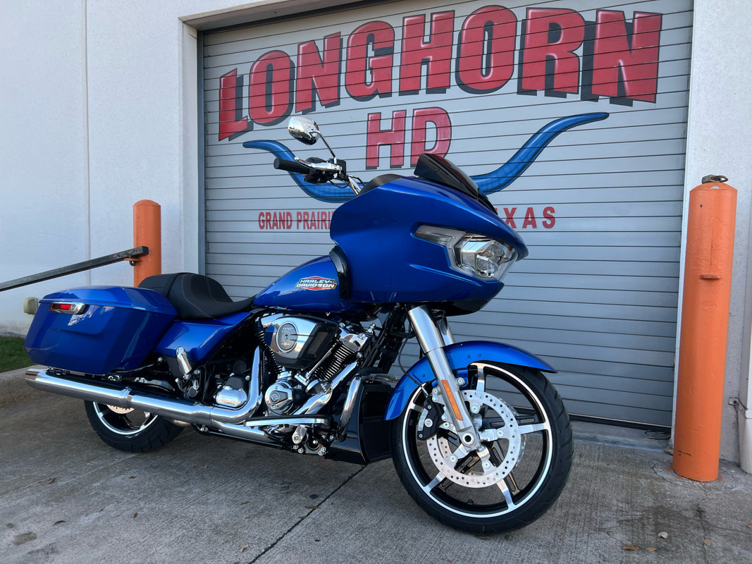 Road Glide®