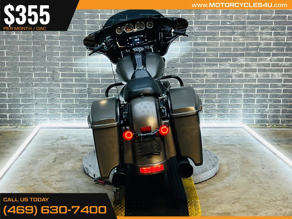 Street Glide® Special