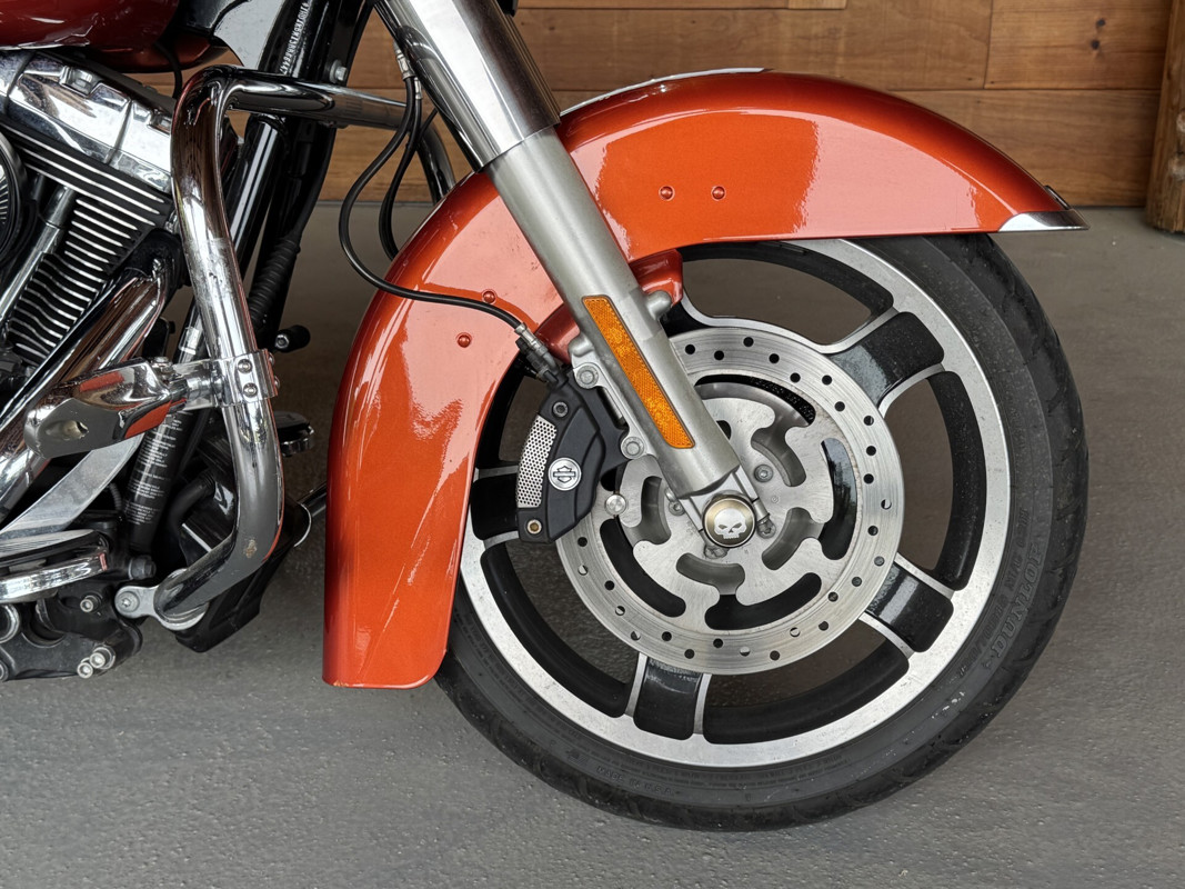 Street Glide®