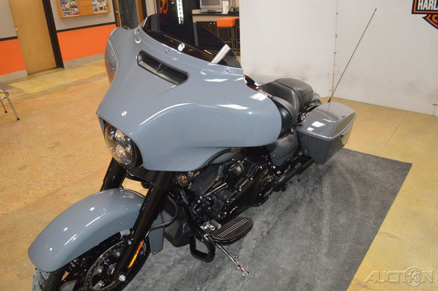 Street Glide® Special