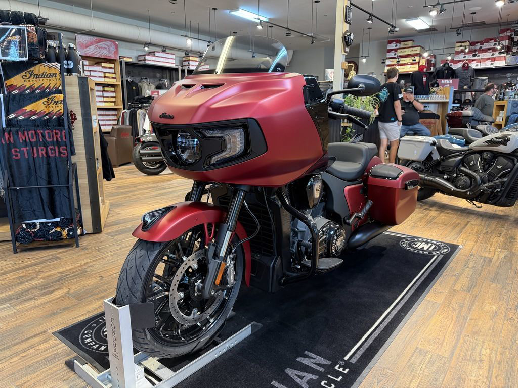 Challenger Dark Horse 112