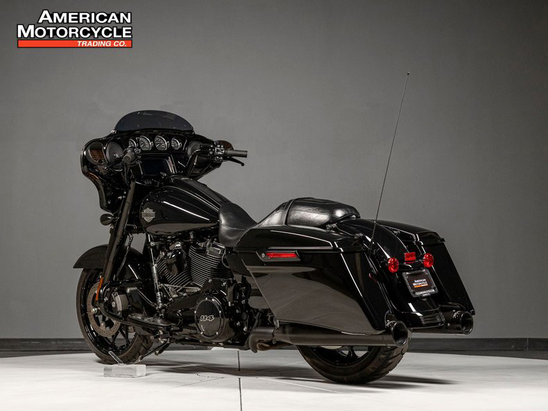 Street Glide® Special
