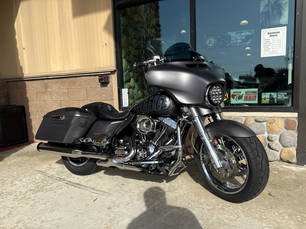 Street Glide® Special