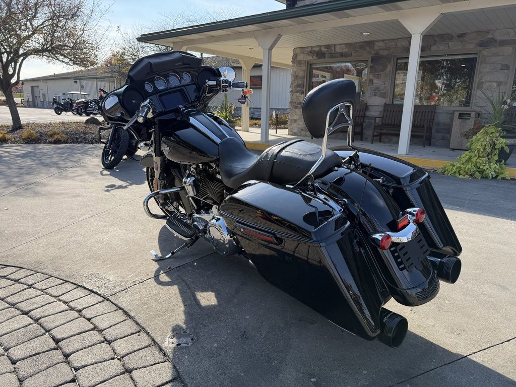 Street Glide® Special