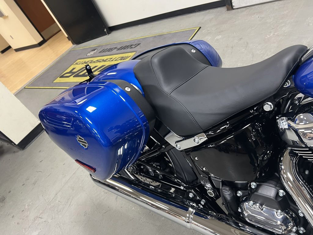 Low Rider® ST