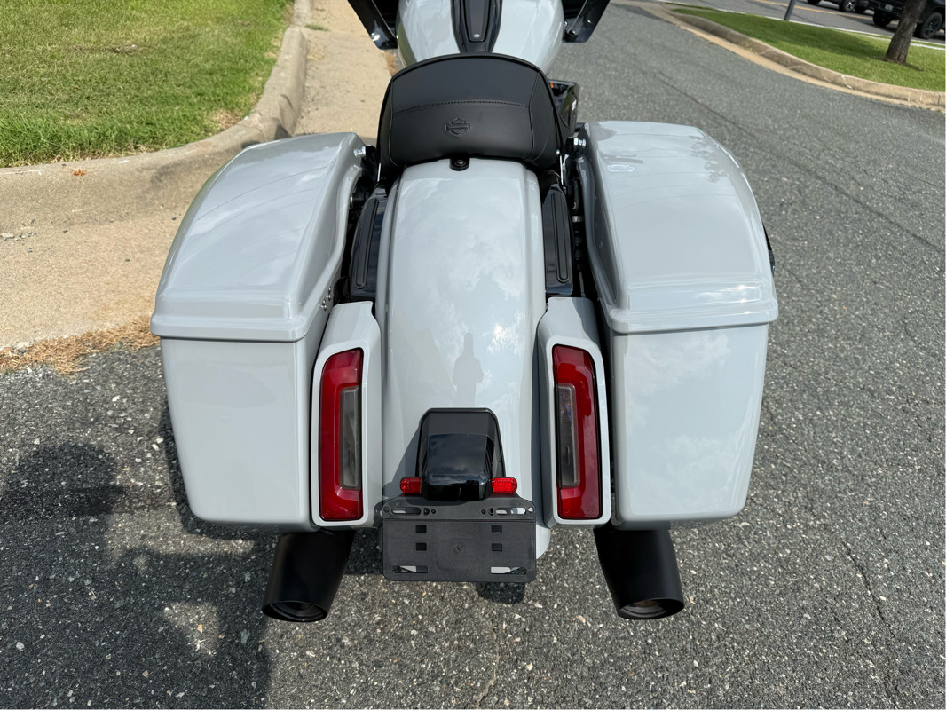 Road Glide®
