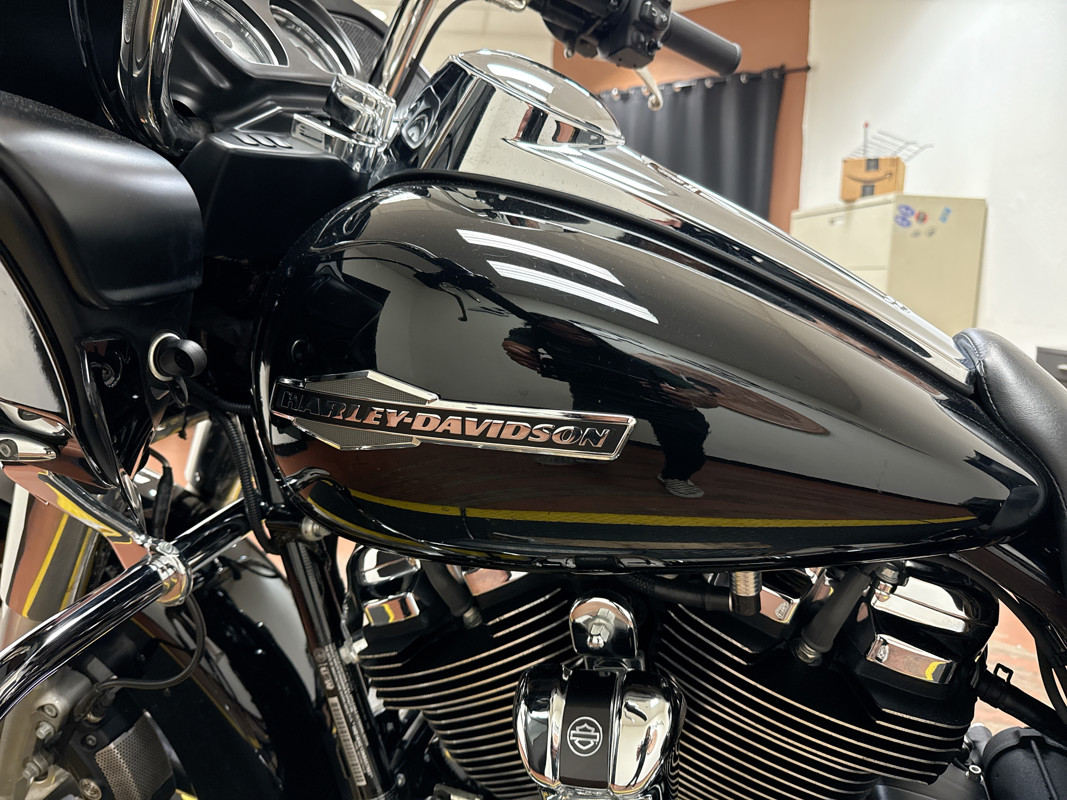 Road Glide®