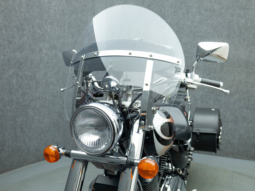 Shadow 1100 Sabre