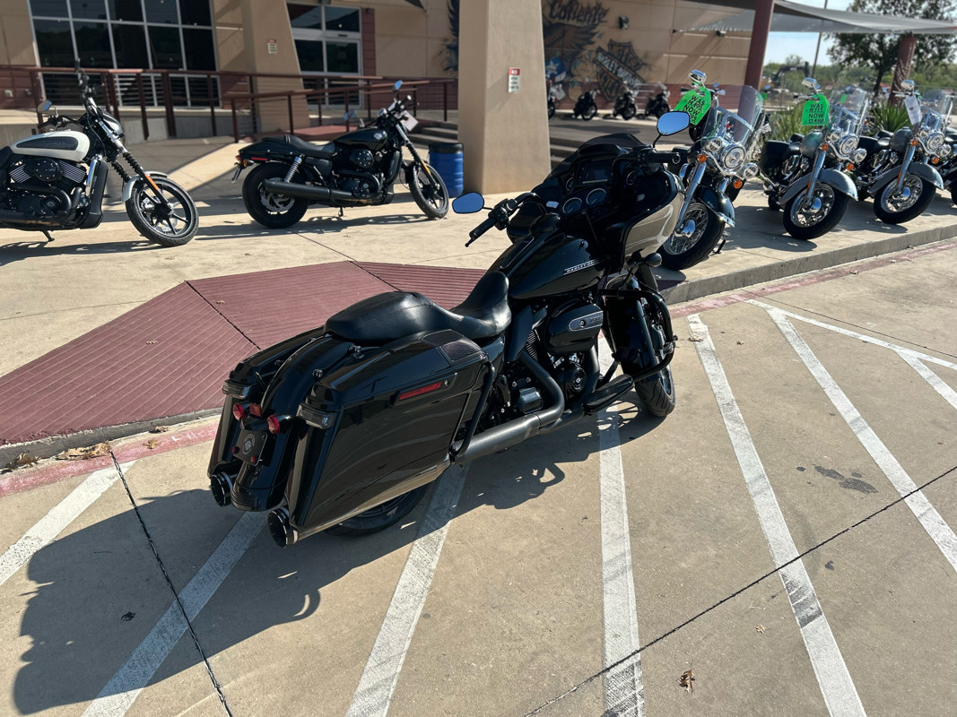 Road Glide® Special