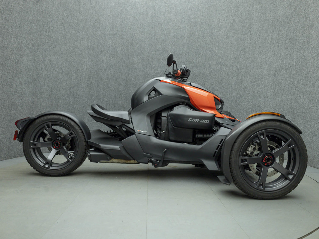 Ryker 900 ACE®	