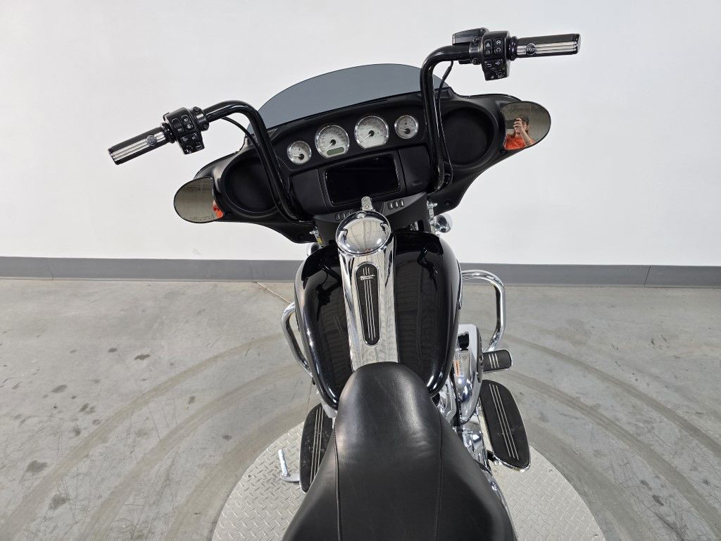 Street Glide®