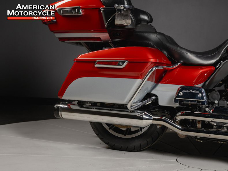 Road Glide® Ultra