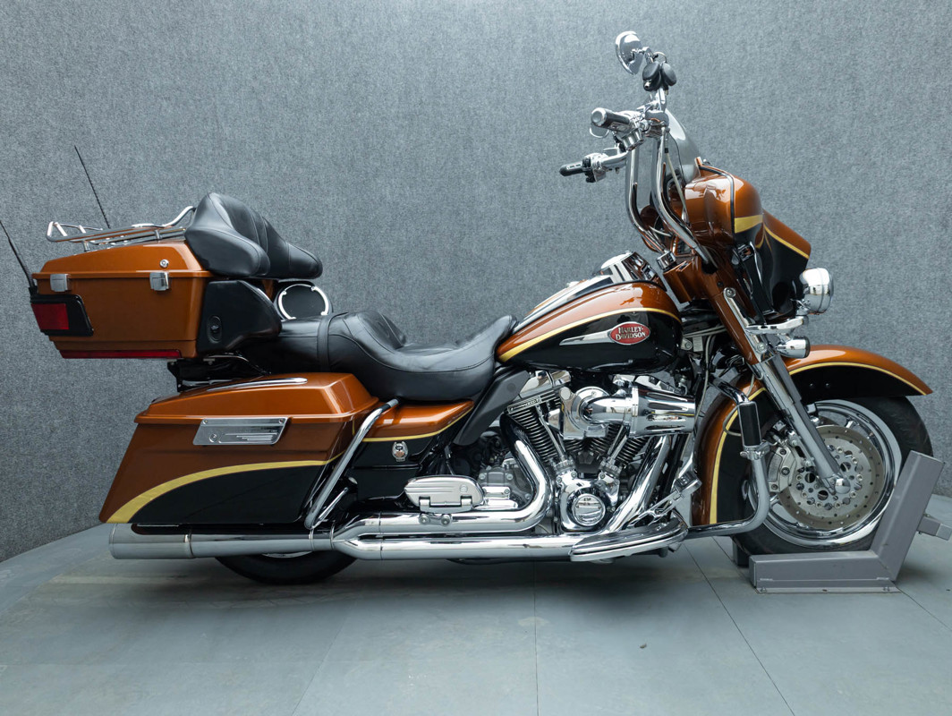 Screamin' Eagle® Ultra Classic® Electra Glide® Anniv