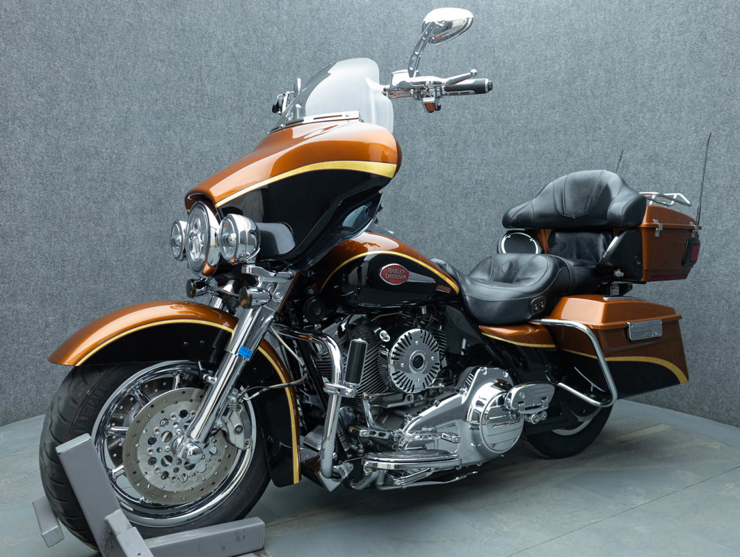 Screamin' Eagle® Ultra Classic® Electra Glide® Anniv