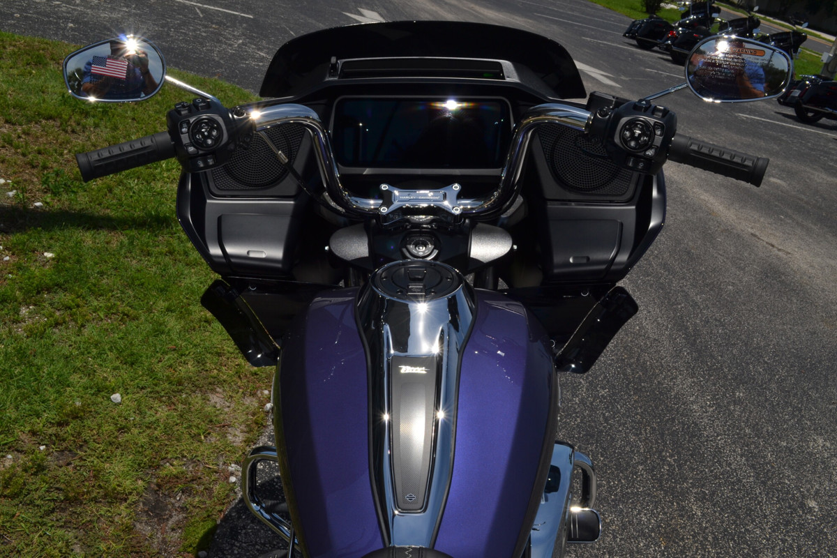 Road Glide®