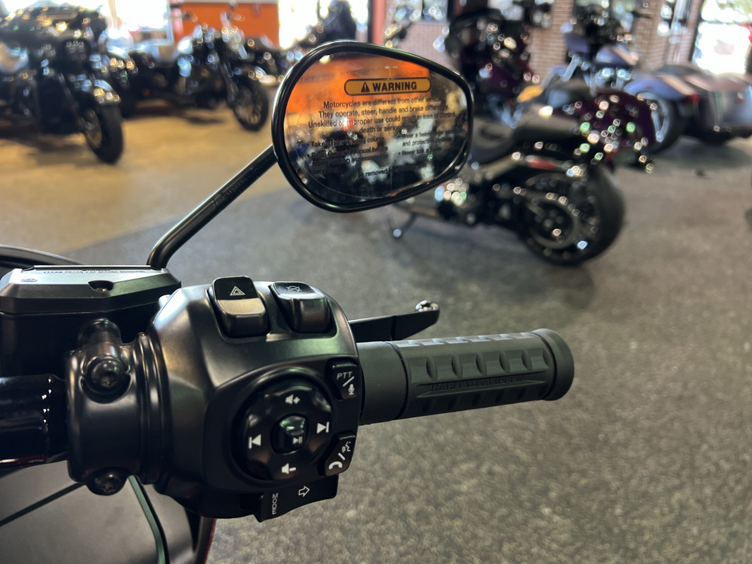 Road Glide®