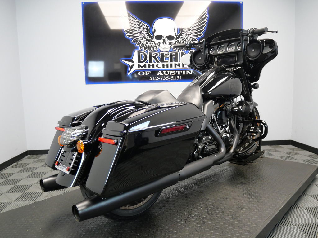 Street Glide® ST