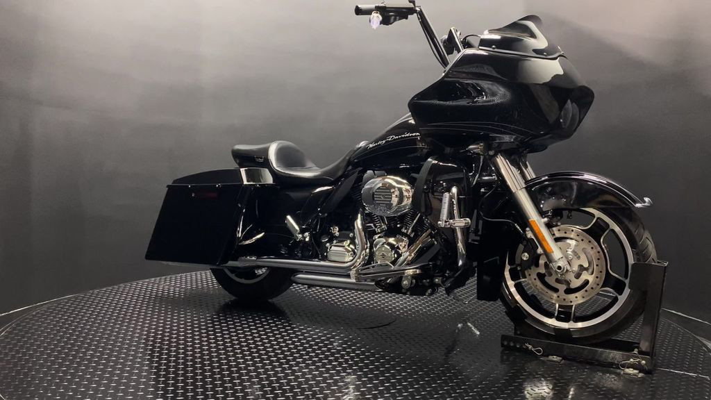 Road Glide® Custom